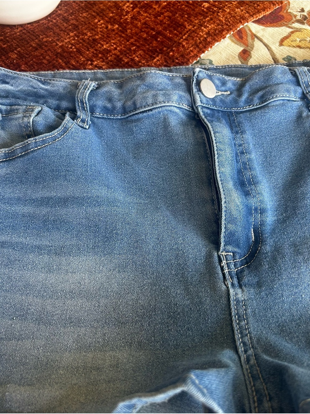 SHORT SHORTS 🩳 - Picture 2 of 6